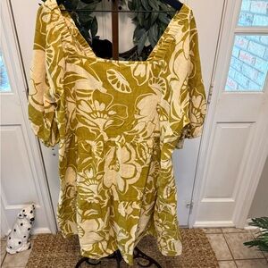 Mlle Gabrielle Large Floral Print Cotton Dress Short Puffy Sleeves 3X 2X